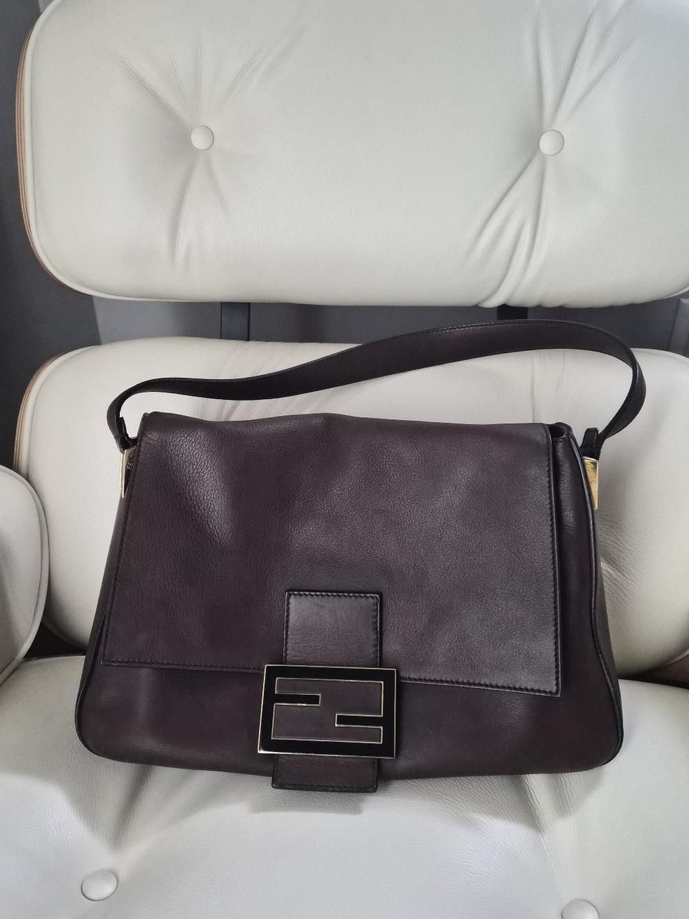 Fendi Leather Mama Baguette - Picture 1 of 10